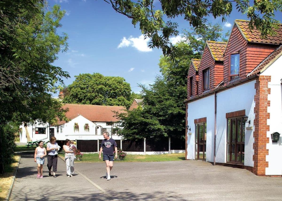 White Rose Country Cottages Thormanby Eksteriør billede